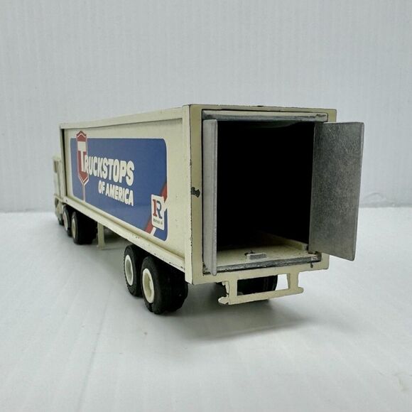 Truck Stops Of America TA Tractor Trailer 1:64 Truck White Winross Rochester NY - Picture 14 of 15